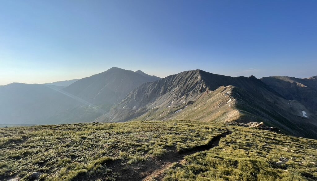 Scenic hiking trail to Gray's Peak